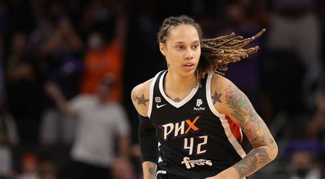 team newzt|Brittney Griner re.